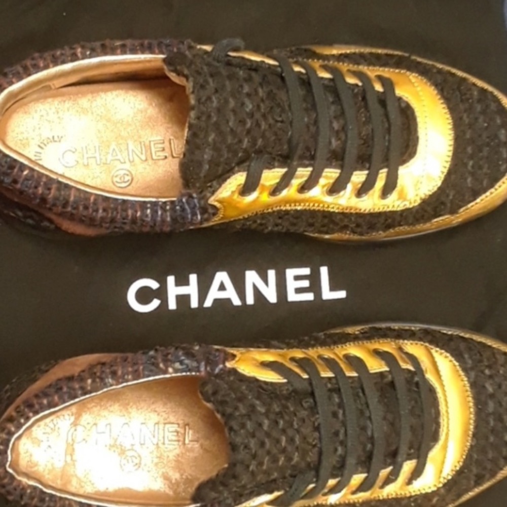 Chanel shoes size 6 . - Picture 4 of 8